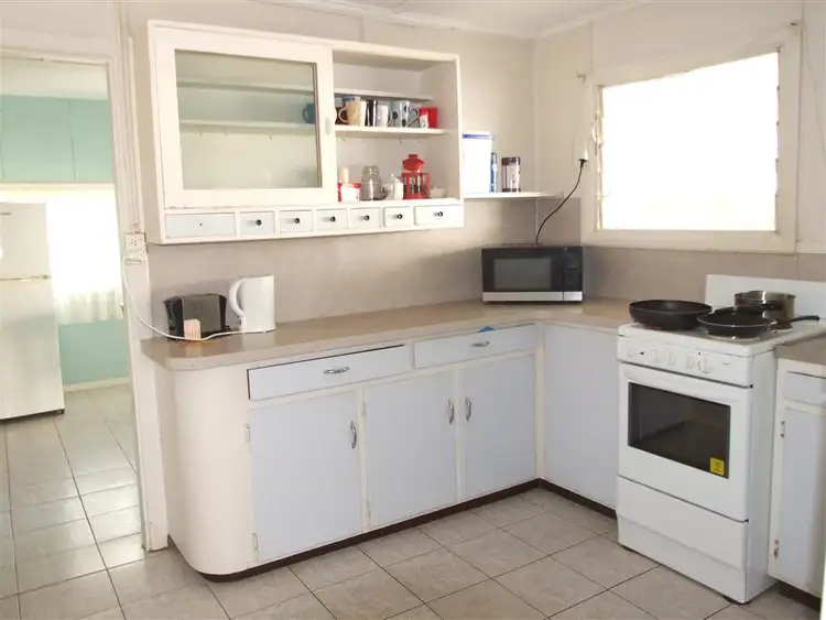 Fourth view of Homely house listing, 186 Fourteenth Street, Renmark SA 5341