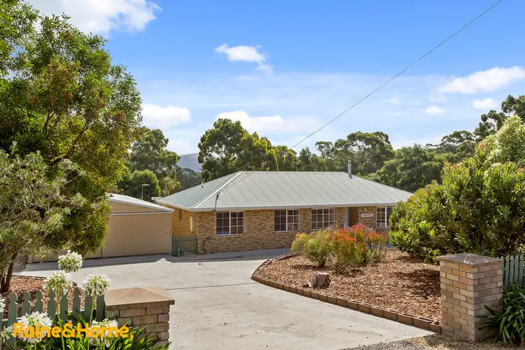 40 Burwood Drive, Blackmans Bay TAS 7052
