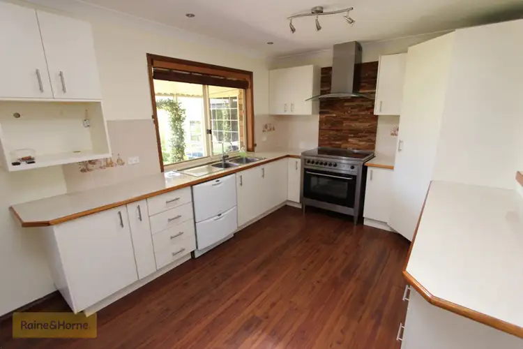 Second view of Homely house listing, 18 Wentworth Drive, Kelso NSW 2795