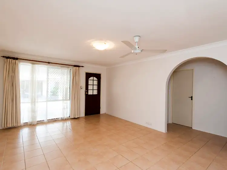 Fifth view of Homely villa listing, 2/21 Elizabeth St, Maylands WA 6051