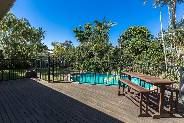 73 Goonawarra Drive, Mooloolaba QLD 4557