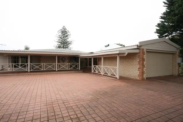 23 Smythe Street, Rockingham WA 6168