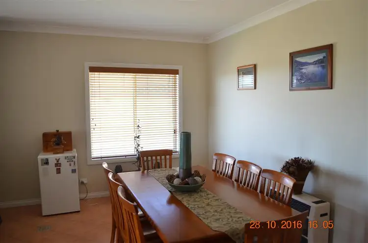 Seventh view of Homely house listing, 5 Coolamine CCT, Tumut NSW 2720