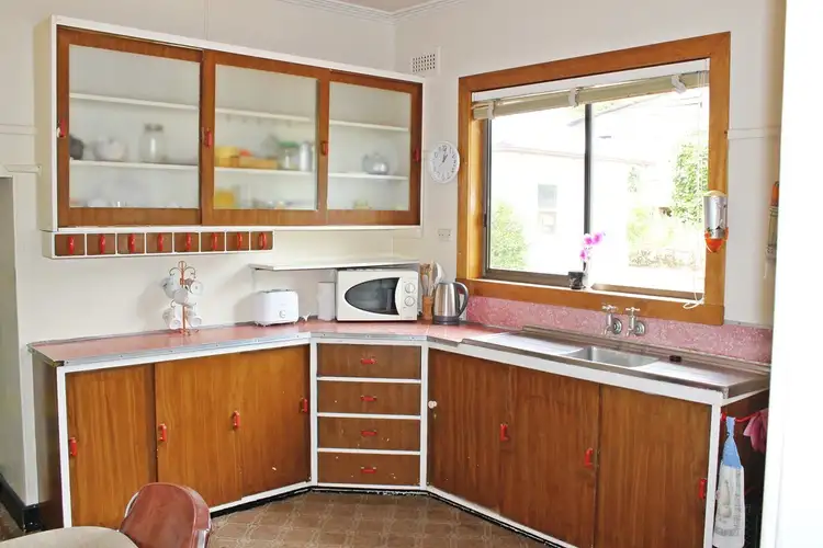 Third view of Homely house listing, 8 Park Street, Tumbarumba NSW 2653