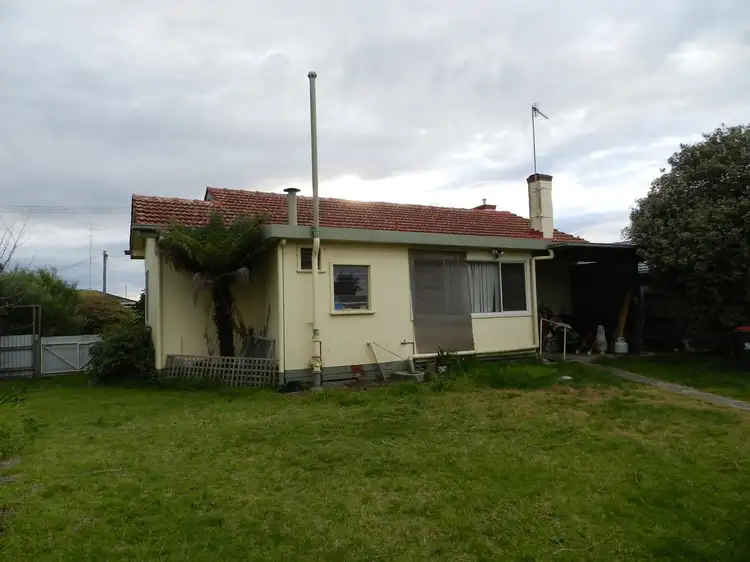 Seventh view of Homely house listing, 17 O'Brien Street, Bairnsdale VIC 3875