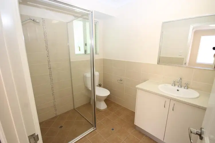 Seventh view of Homely unit listing, 4/7 Cambrose Avenue, Australind WA 6233