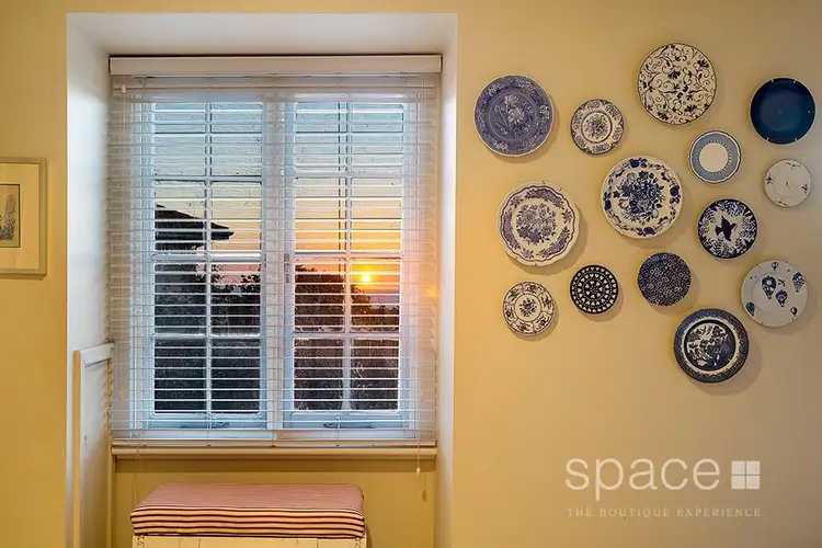 34 Boronia Crescent, City Beach WA 6015