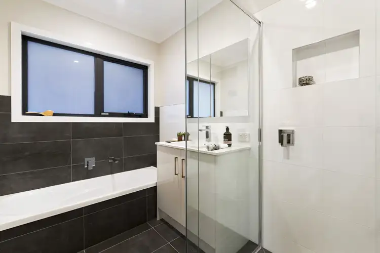 Sixth view of Homely house listing, 33 Broughton Avenue, Croydon VIC 3136