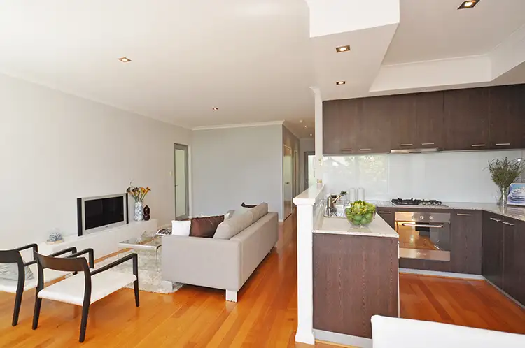 Third view of Homely apartment listing, 6/15 Kadina Street, North Perth WA 6006