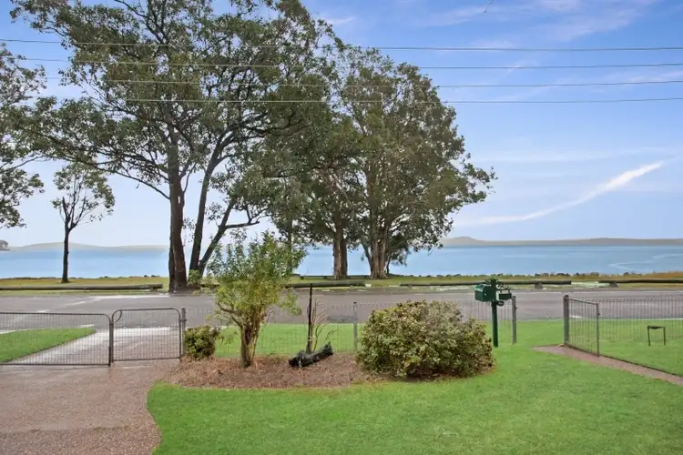 68 Peace Parade, Tanilba Bay NSW 2319