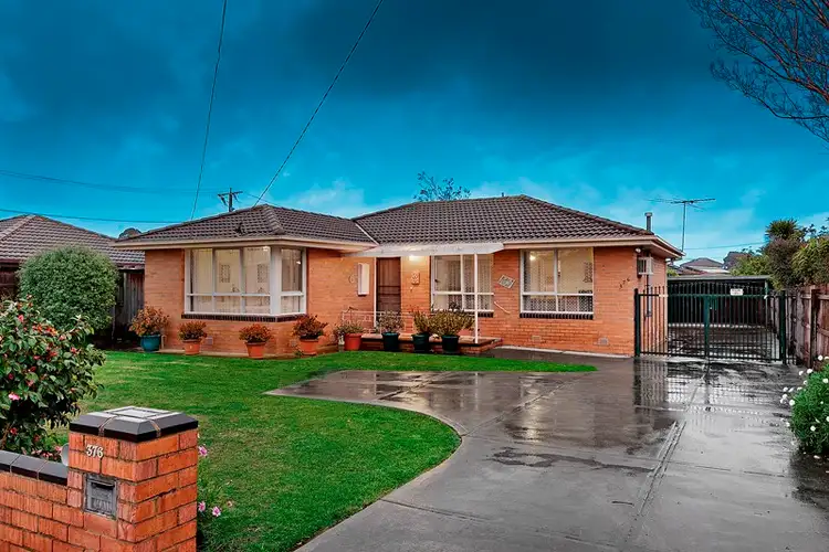 376 Corrigan Road, Keysborough VIC 3173