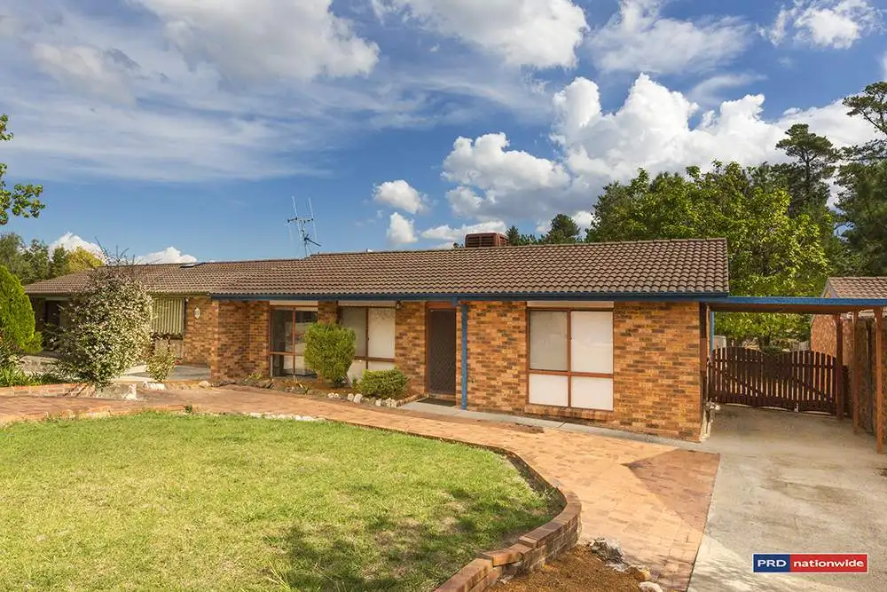 Main view of Homely house listing, 5 Dettmann Close, Isaacs ACT 2607