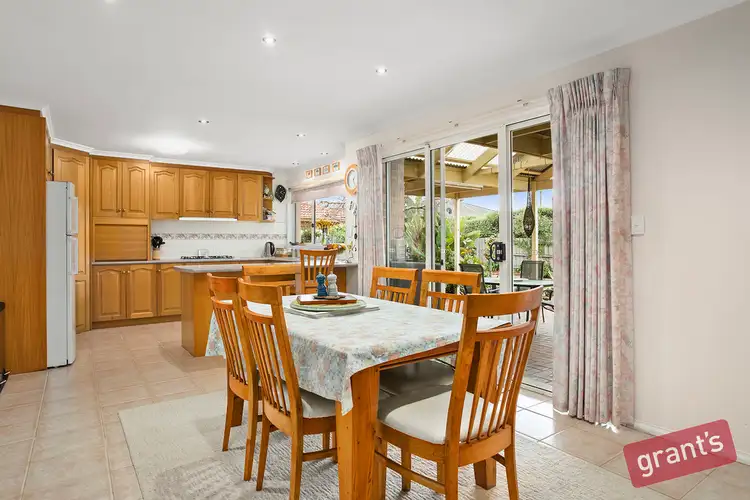 Seventh view of Homely house listing, 9 Hibberd Court, Berwick VIC 3806