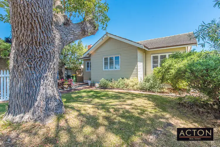 Second view of Homely house listing, 19 Rivett Way, Brentwood WA 6153