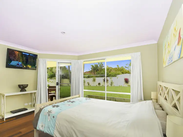 Sixth view of Homely house listing, 5 Seabreeze Court, Bonny Hills NSW 2445