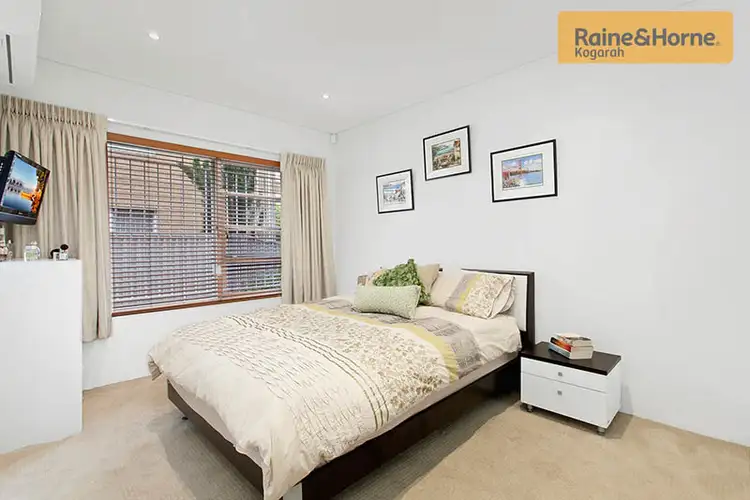 Fifth view of Homely unit listing, 2/20-22 Crawford Road, Brighton-le-sands NSW 2216