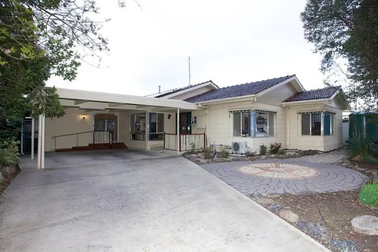 Main view of Homely house listing, 25 Iris Street, Horsham VIC 3400