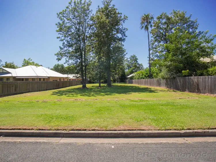 7 Addison Road, Bolwarra NSW 2320
