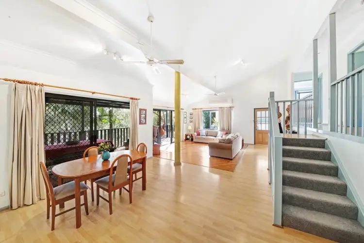 22 Algwen Road, North Gosford NSW 2250