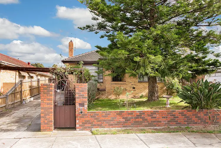 Second view of Homely house listing, 39 PEARL STREET, Niddrie VIC 3042