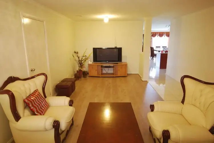 Seventh view of Homely house listing, 40 Yorkshire Drive, Cranbourne North VIC 3977