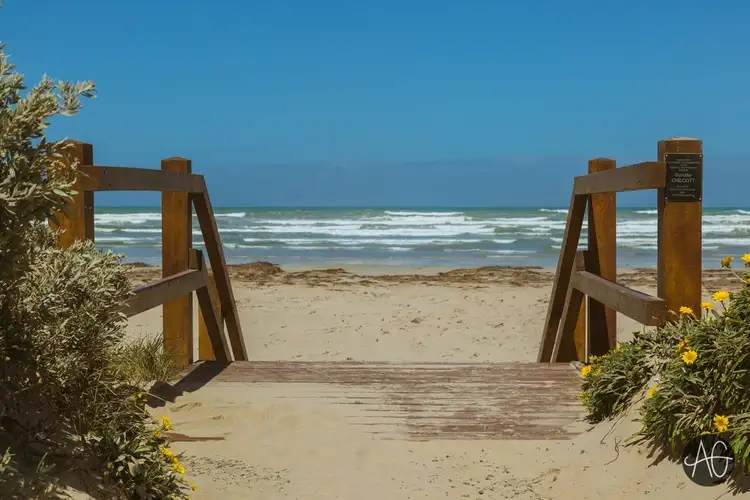 Surfer's Walk 14 Glen Allen Road, Middleton SA 5213