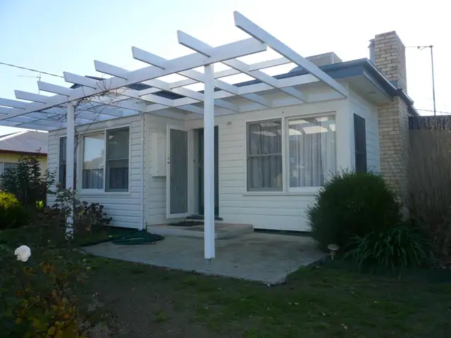 6 Dodgshun Street, Hopetoun VIC 3396
