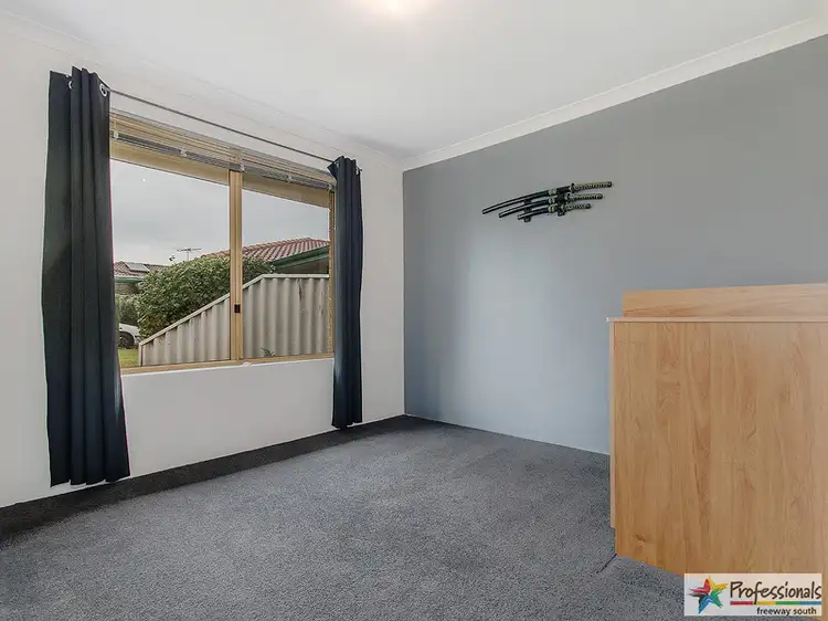 Sixth view of Homely house listing, 15 Stipling Gardens, Leda WA 6170