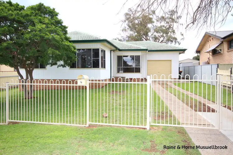 16 Adams Street, Muswellbrook NSW 2333