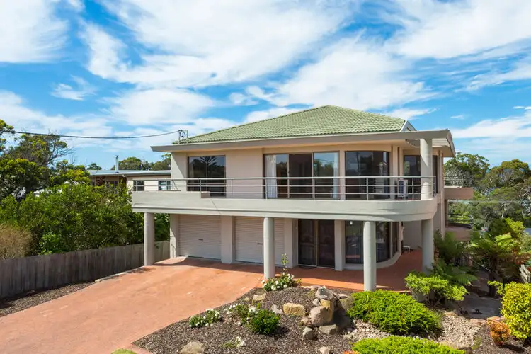 10 Lakeview Avenue, Merimbula NSW 2548