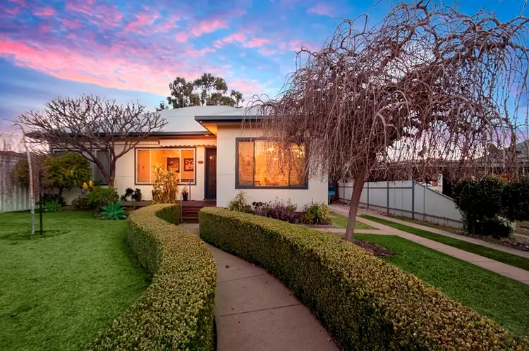 56 Gordon Avenue, Griffith NSW 2680