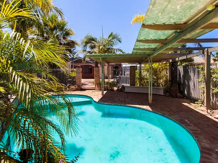 3 Tallong Court, Greenfields WA 6210