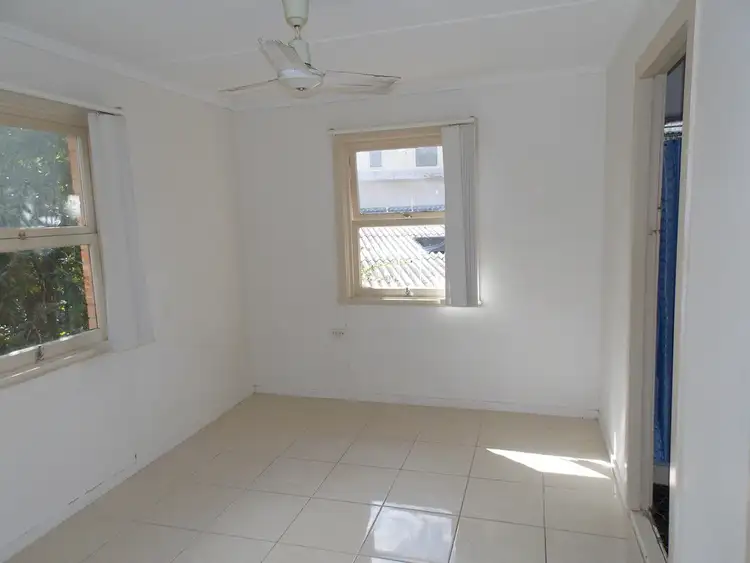 Fifth view of Homely unit listing, 5/39 Sunset Boulevard, Surfers Paradise QLD 4217