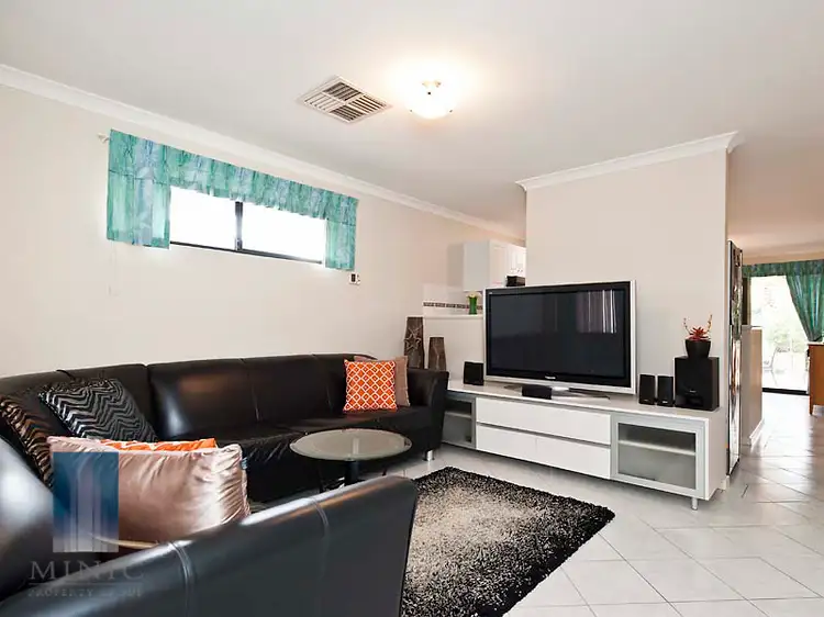 1/55 Riley Road, Riverton WA 6148