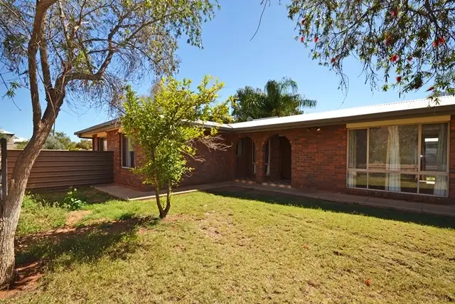 Fourth view of Homely house listing, 1 THE LINKS, Desert Springs NT 870