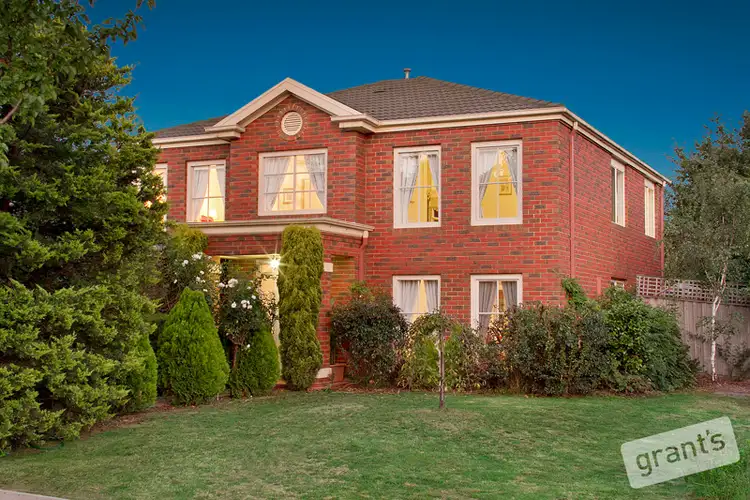 2 Sunhill Court, Beaconsfield VIC 3807