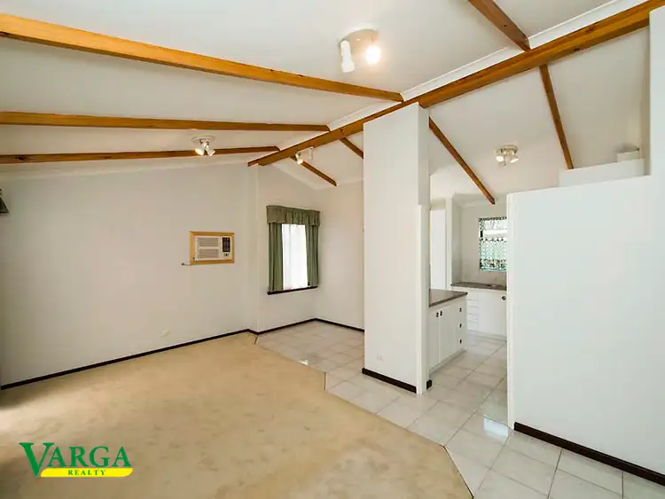 Seventh view of Homely house listing, 1/9 Glencairn Way, Parkwood WA 6147