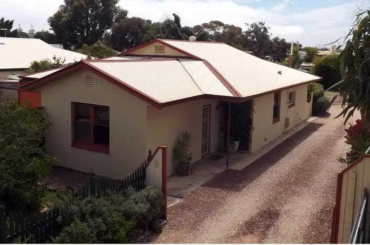 3 Park Tce, Ceduna SA 5690