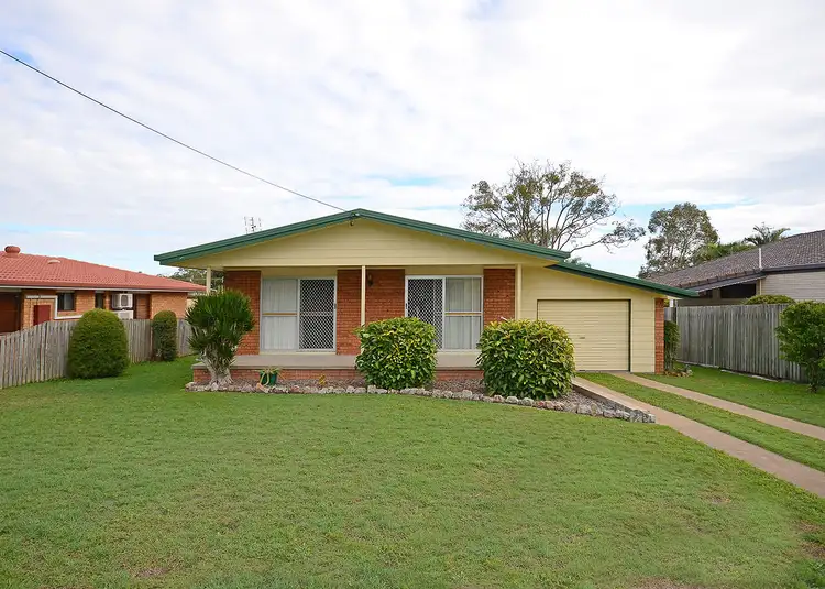 35 Hansen Street, Urangan QLD 4655