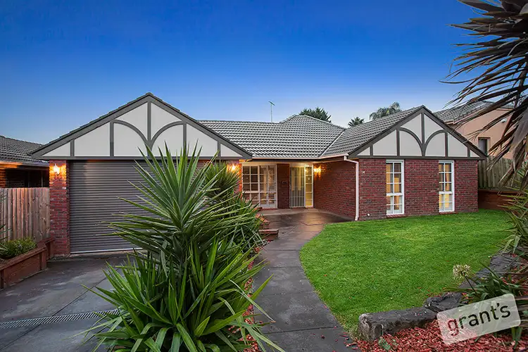 60 Balmain Drive, Berwick VIC 3806