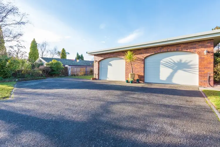 1 & 2/6 Kensington Gardens, Norwood TAS 7250