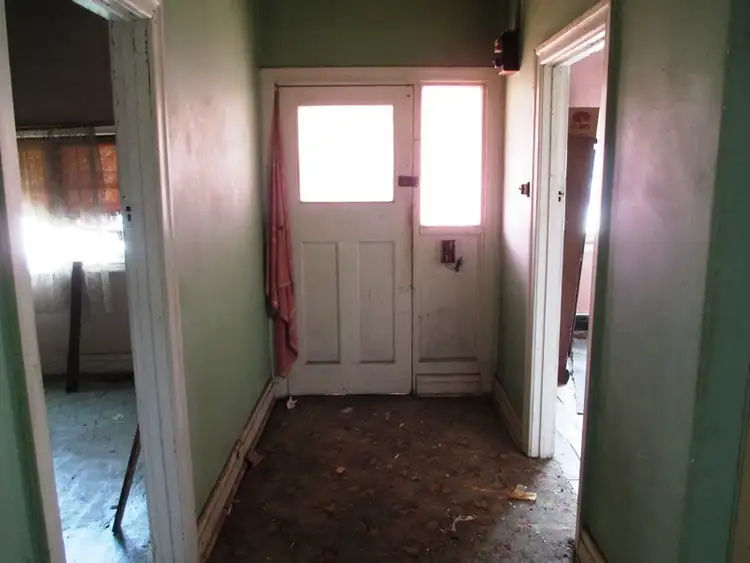 Fifth view of Homely house listing, 42 Shamrock St, Alexandra VIC 3714