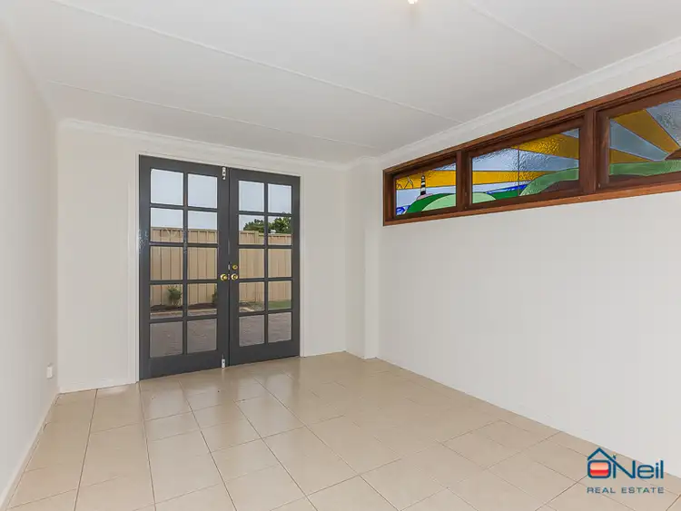 Sixth view of Homely house listing, 2 Bobtail Close, Brookdale WA 6112