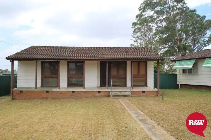 6 Bletchley Place, Hebersham NSW 2770