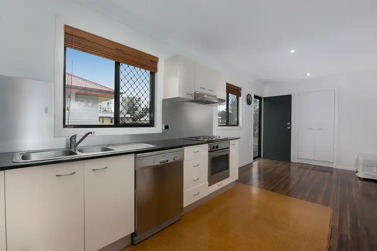 Fifth view of Homely apartment listing, 8/74 Rawlins Street, Kangaroo Point QLD 4169