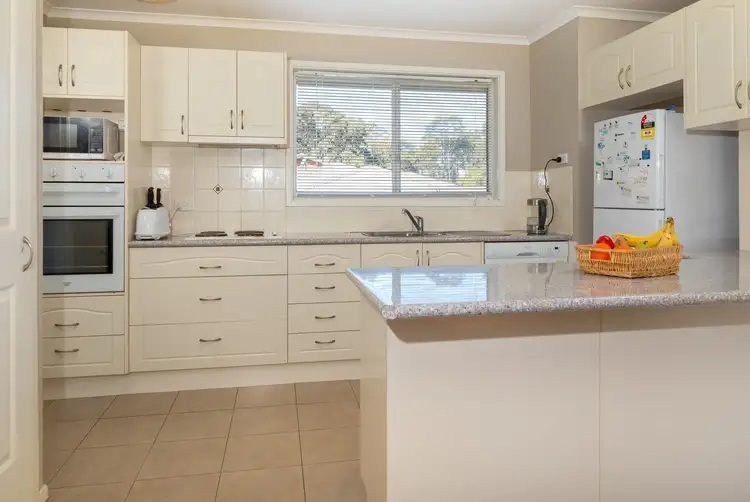 17 Cook Avenue, Surf Beach NSW 2536