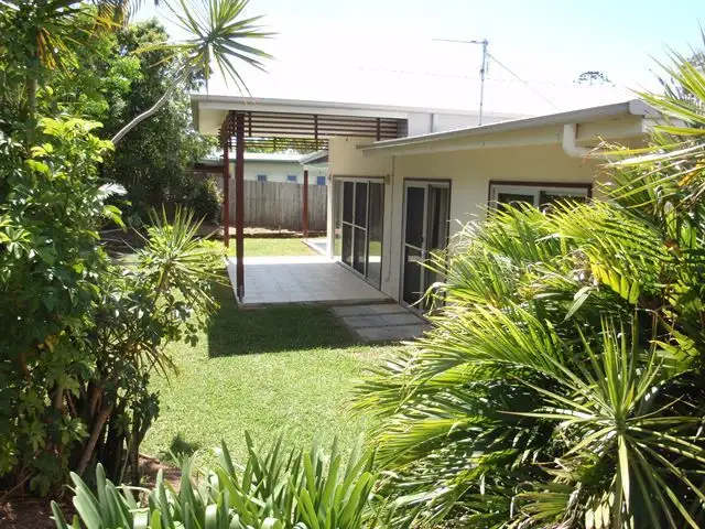 1/46 Rajah Road, Ocean Shores NSW 2483