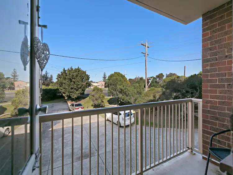 Sixth view of Homely unit listing, 1/298 Nepean Highway, Seaford VIC 3198