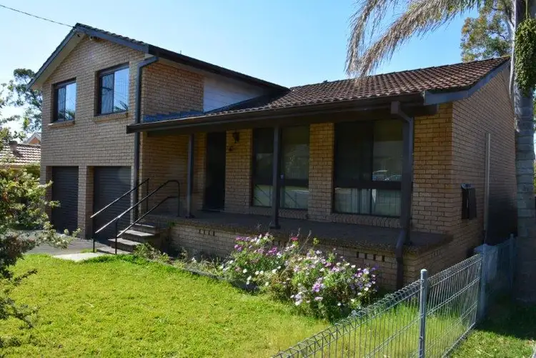 15 Collendina Road, Gwandalan NSW 2259