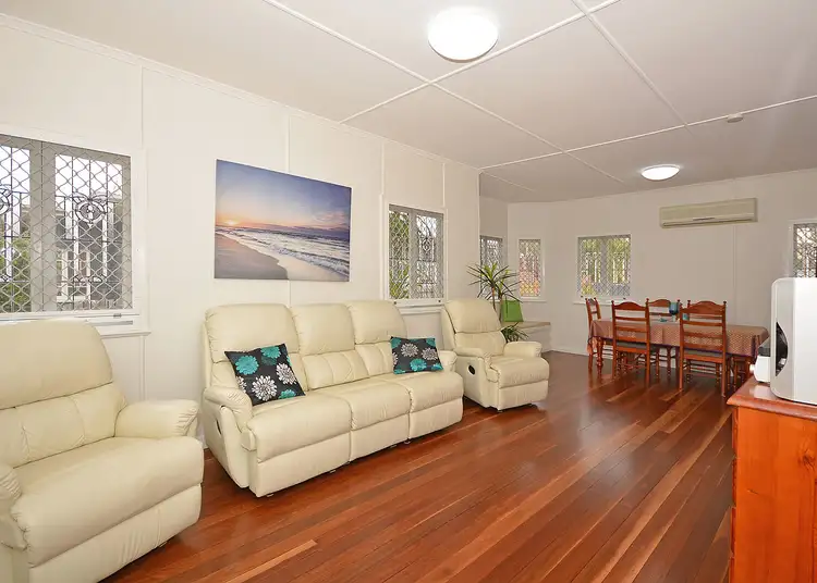 151 Esplanade, Point Vernon QLD 4655